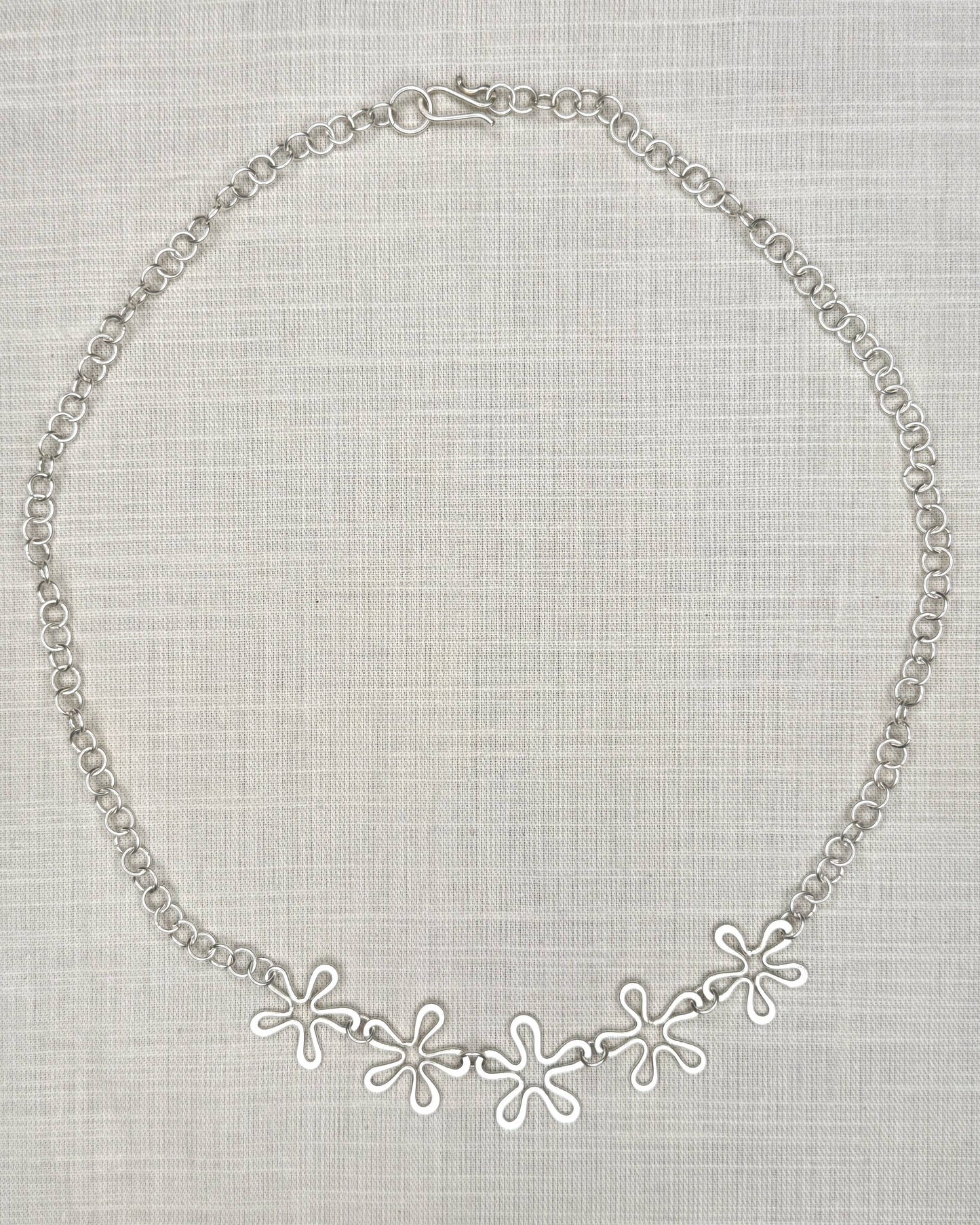 Meadow Necklace – Silver Plated