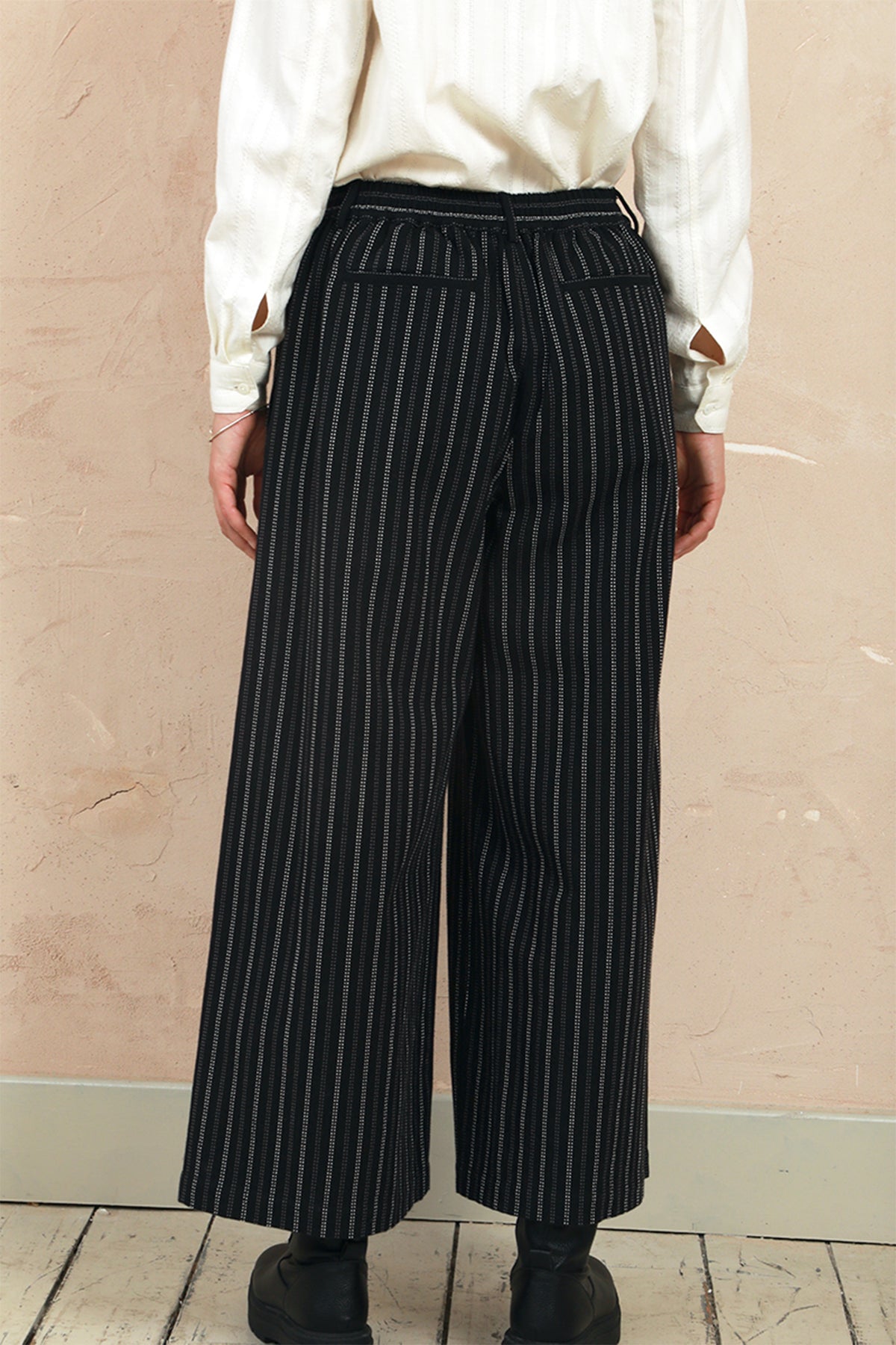 Sarah Trousers - Black Stripe