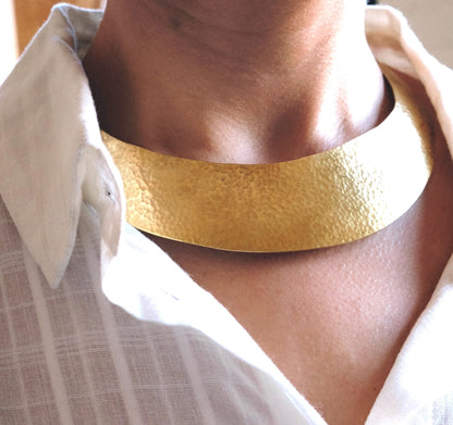 Half Moon Choker - Beaten Brass